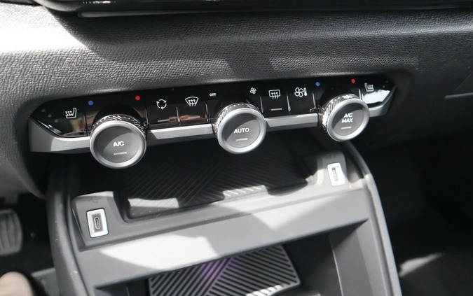 Citroen C4 cena 89999 przebieg: 300, rok produkcji 2022 z Tychy małe 106